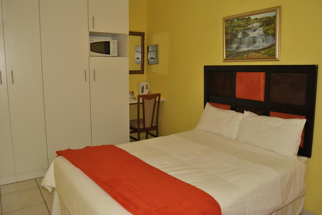 Ethen Guesthouse Polokwane Cameră foto